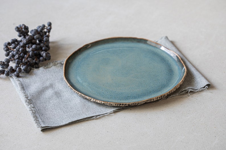Assiette petit-déjeuner en céramique rouge 23 cm