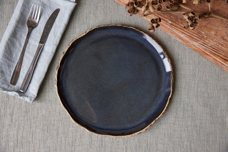 Assiette petit-déjeuner en céramique rouge 23 cm
