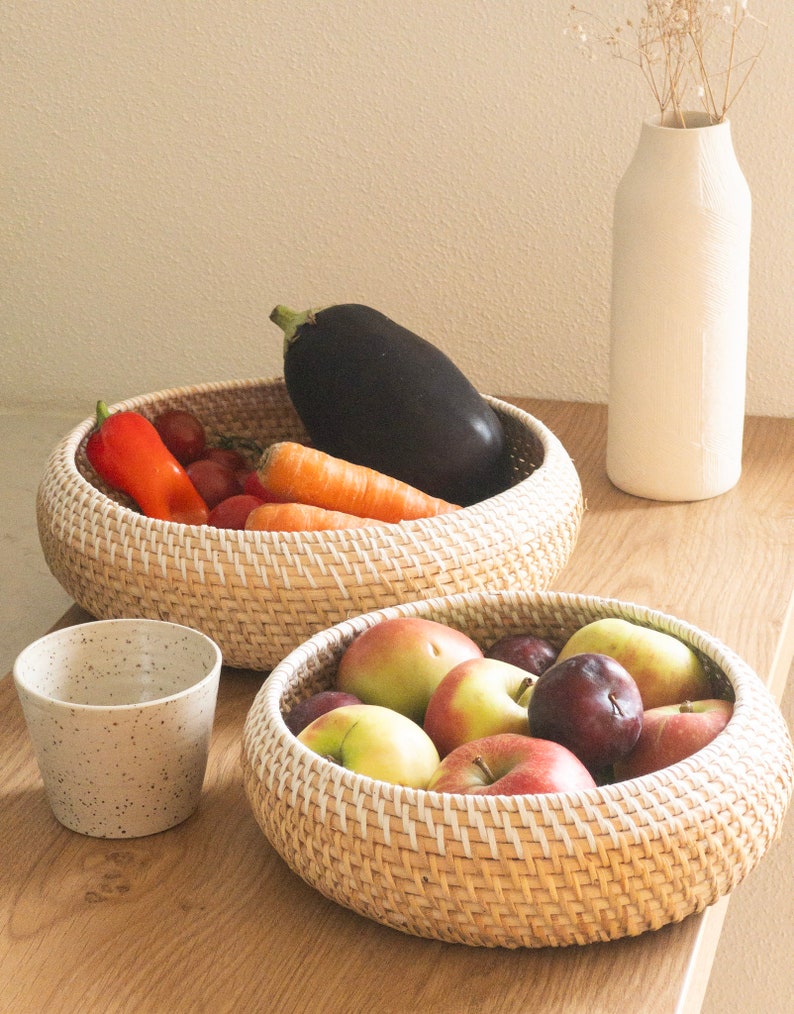 Bol à fruits en rotin tissé à la main, pièce maîtresse décorative en osier, naturel