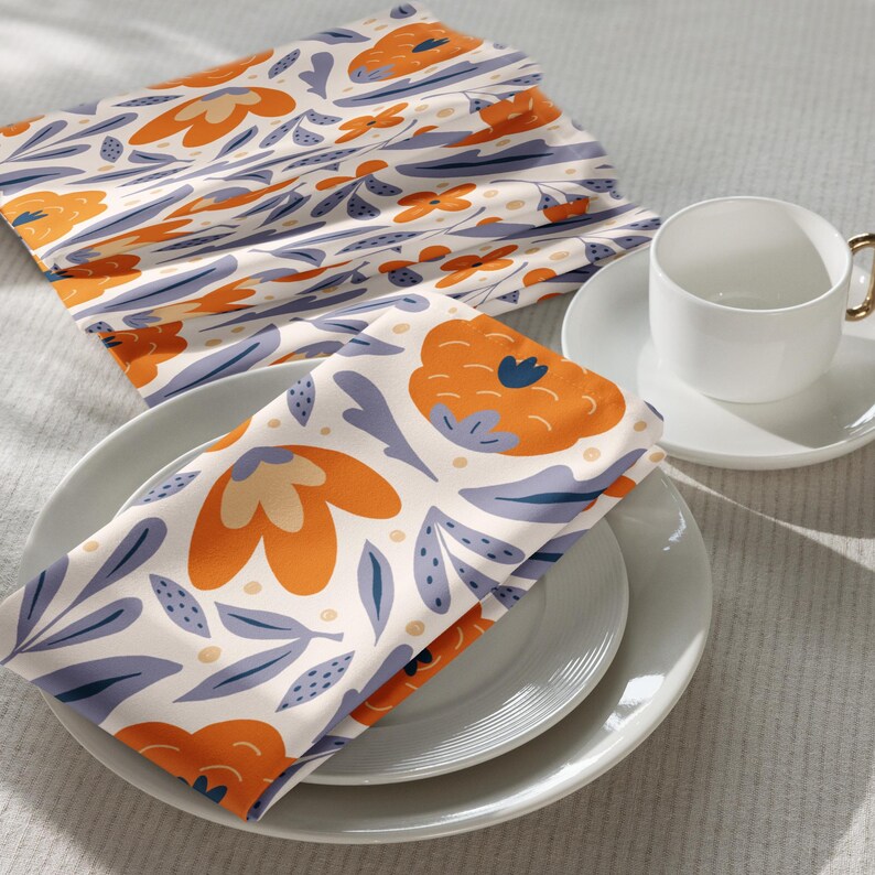 Serviettes en tissu à fleurs ensemble de 4 : Fleurs de mandarine pour linge de table estival