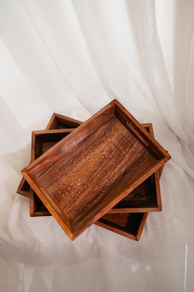 Plateau de réception en bois sculpté à la main, petit et grand format, pour servir et décorer