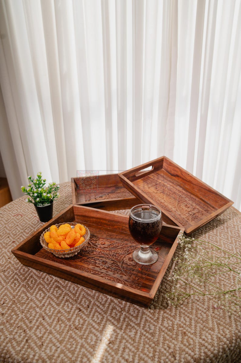 Plateau de réception en bois sculpté à la main, petit et grand format, pour servir et décorer