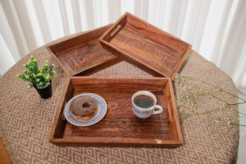 Plateau de réception en bois sculpté à la main, petit et grand format, pour servir et décorer