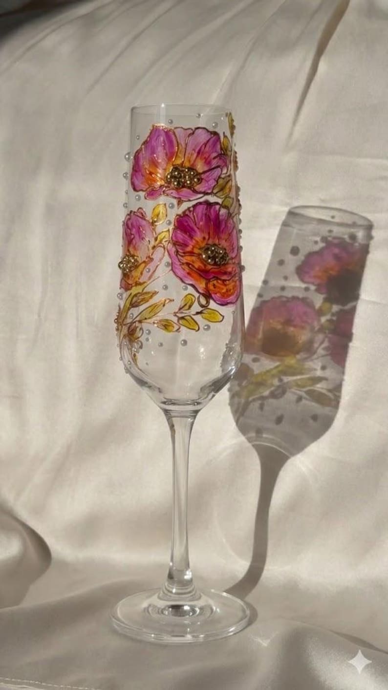 Flûte à champagne peinte à la main avec coquelicots – Verrerie de luxe pour mariage, anniversaire, fiançailles