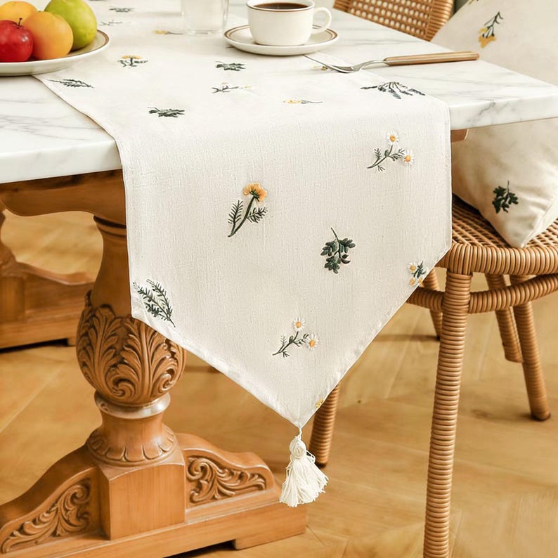 Lin Rustique Chemin de Table Triangulaire avec Broderie Floral et Glands