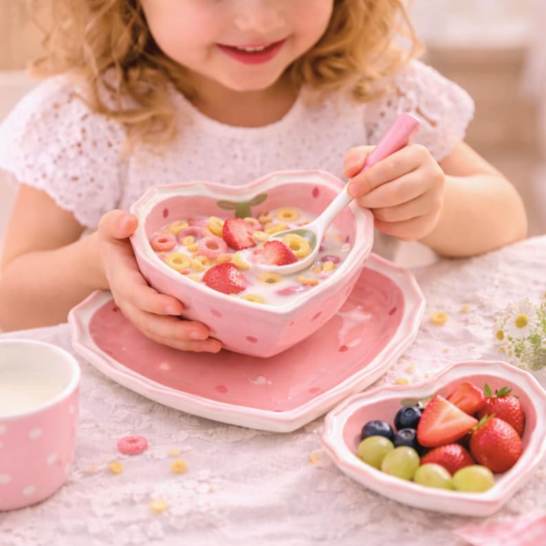 Ensemble de bols cœur fraise, céramique, cuillère assiette vaisselle kawaii