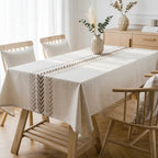 Nappe en lin et coton neutre avec pompons, décoration de table à manger