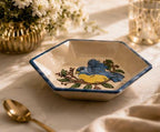 Coupelle céramique hexagonale faïence peint à la main décor oiseau 14 cm