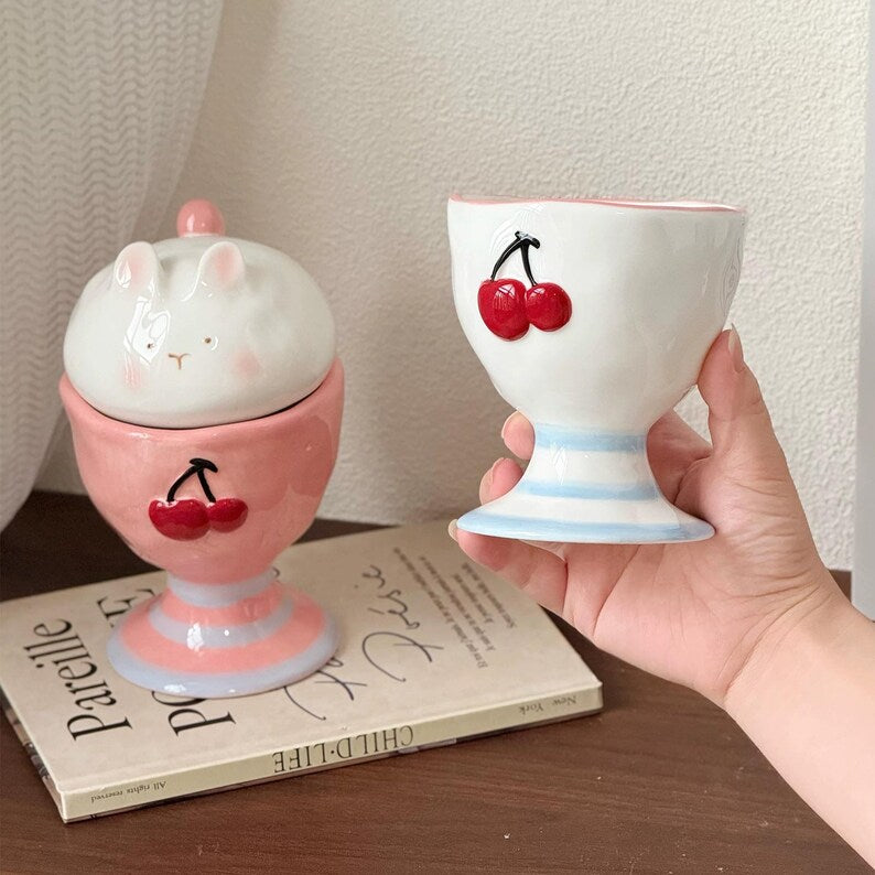 Tasse en céramique en forme de lapin avec couvercle et base à pied, 260 ml, blanc/rose