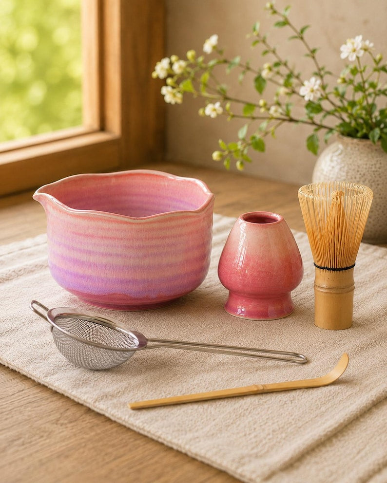 Bol à matcha lavande brumeux avec porte-cuillère et accessoires en céramique faits main, 400 ml
