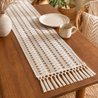 Chemin de table en dentelle crochet blanc avec pompons, décoration de salle à manger bohème et fermière